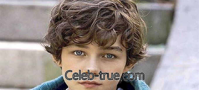 Levi Miller egy ausztrál színész és modell Nézzük meg a gyermekkorát,