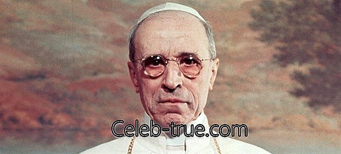 Paus Pius XII adalah Paus selama masa pergolakan Perang Dunia II. Lihatlah biografi ini untuk mengetahui tentang masa kecilnya,
