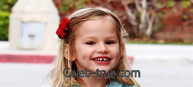 Violeta Affleck yra vyriausias aktorių tėvų Jennifer Garner ir Ben Affleck vaikas