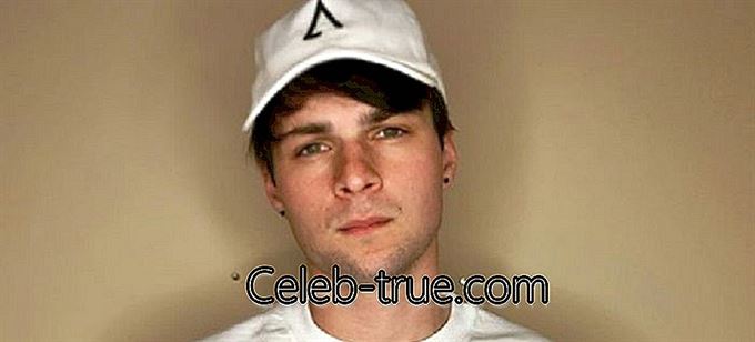 Austin Felt to amerykański vloger „Youtube” i gwiazda „TikTok”. Zapoznaj się z tą biografią, aby dowiedzieć się o jego dzieciństwie,